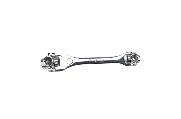 8-in-1 Socket Wrench